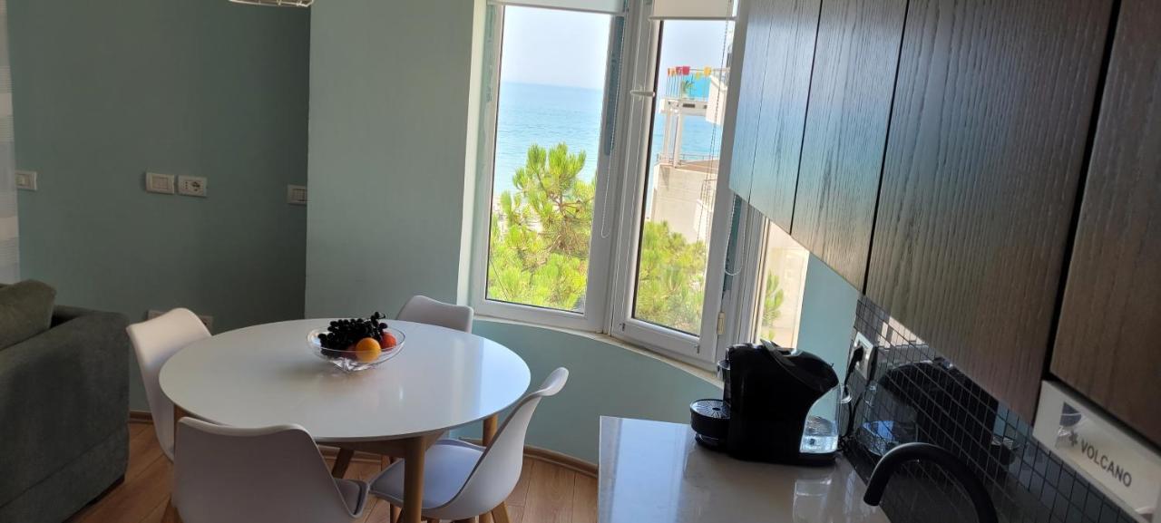 Sea View New Apartment Durrës Exterior foto